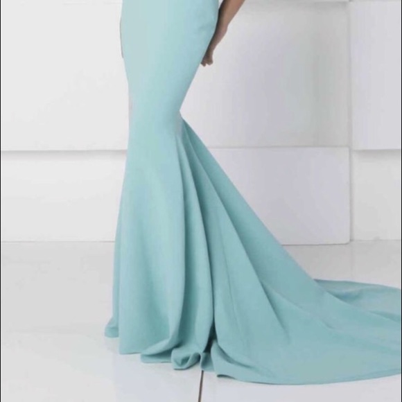 Saiid kobeisy dress - Picture 8 of 8